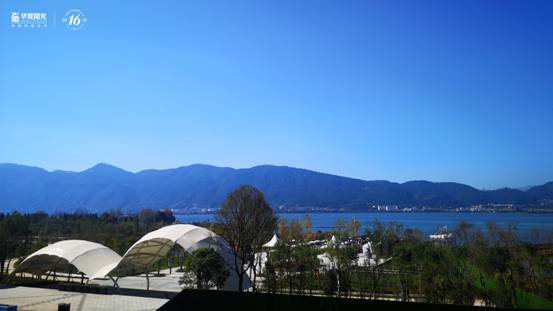 f05abea32e979d8e2443a2b7c717ee7