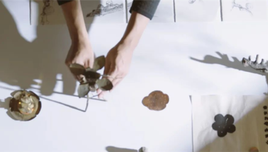 3308维多利亚线路检测中心艺术进社区丨用一株梅敲开冬日封冻的心流